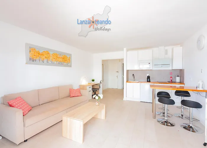 Apartment Kiara Costa Teguise