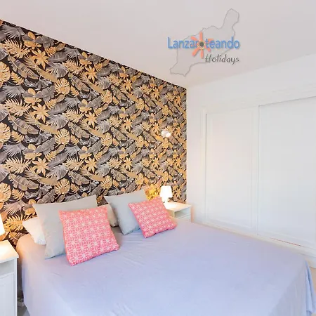 Kiara * Costa Teguise