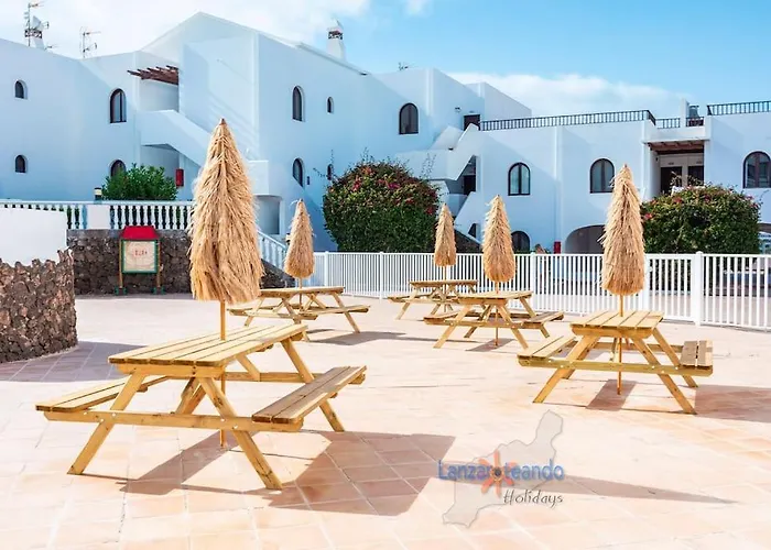 Kiara * Costa Teguise